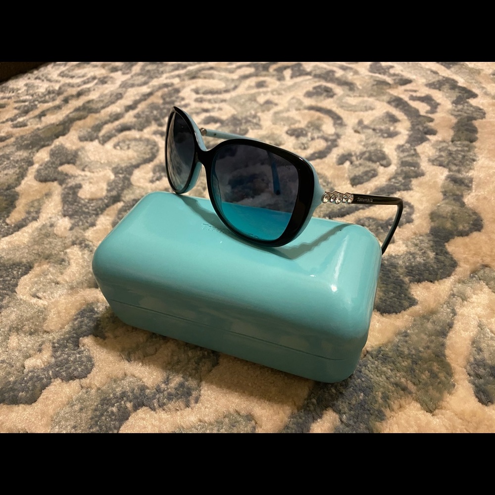 Tiffany&co sunglasses